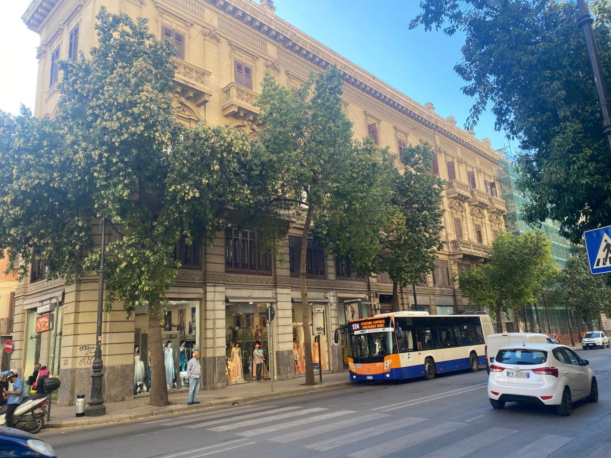 Suiteinpalermo - Case Vacanze Nel Centro Storico Bagian luar foto